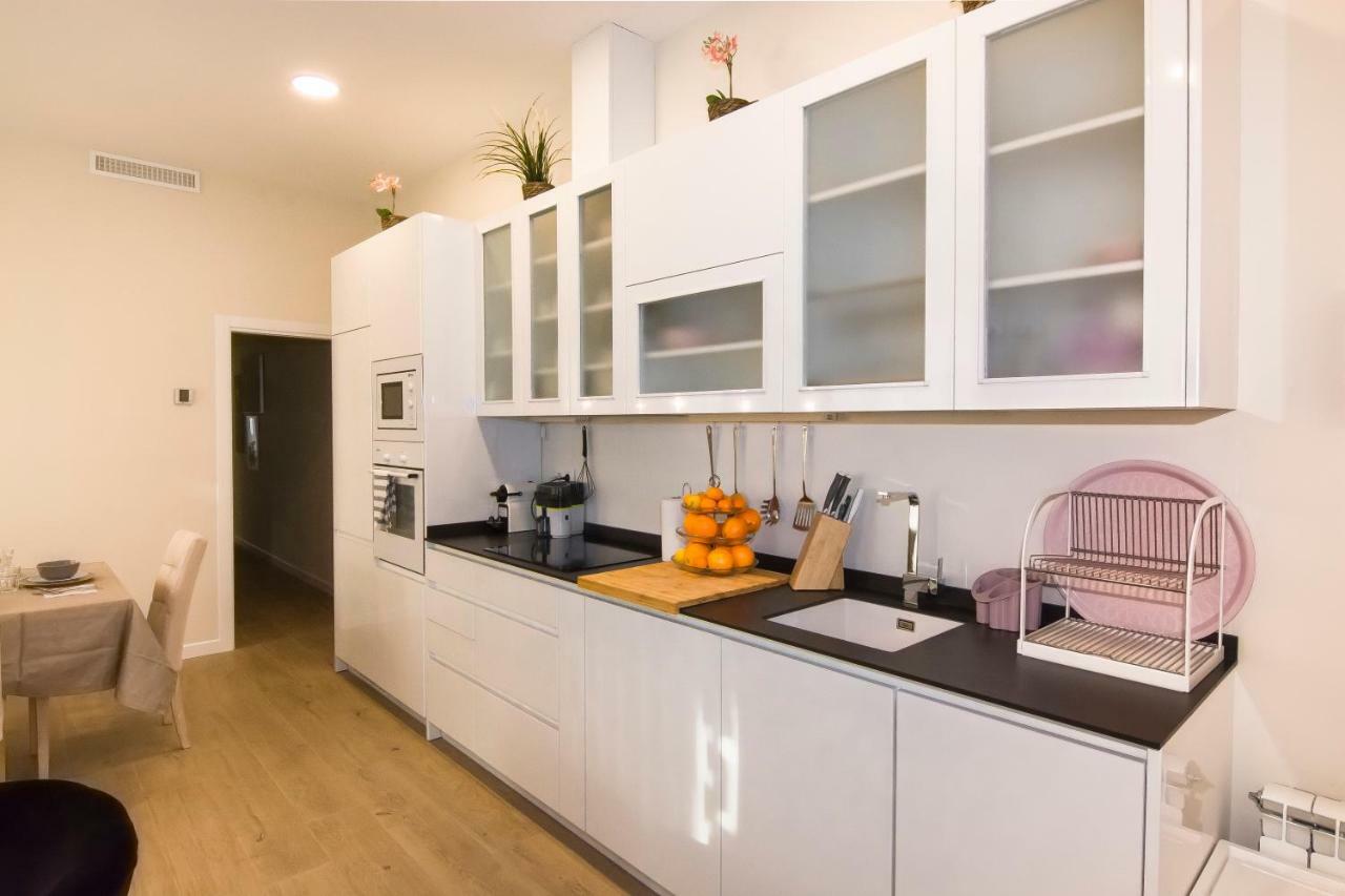 Sol Luxury Suites Madrid Eksteriør bilde