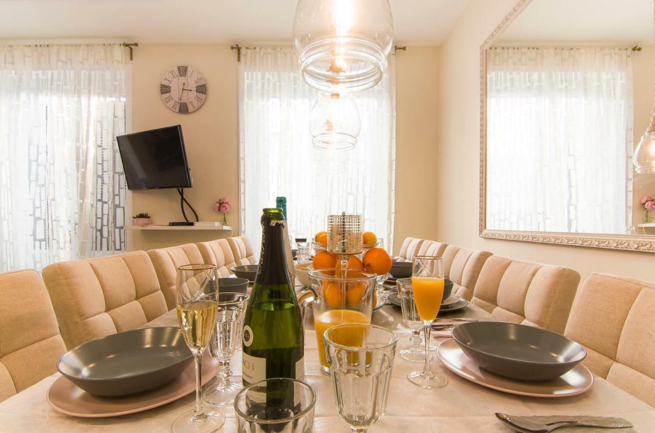Sol Luxury Suites Madrid Eksteriør bilde