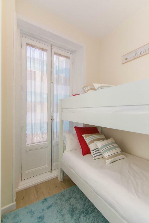 Sol Luxury Suites Madrid Eksteriør bilde