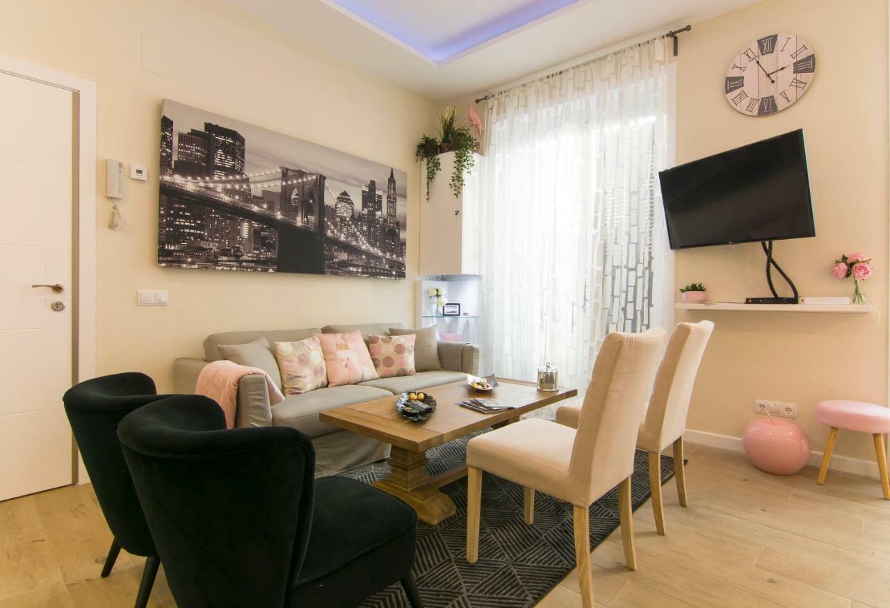 Sol Luxury Suites Madrid Eksteriør bilde