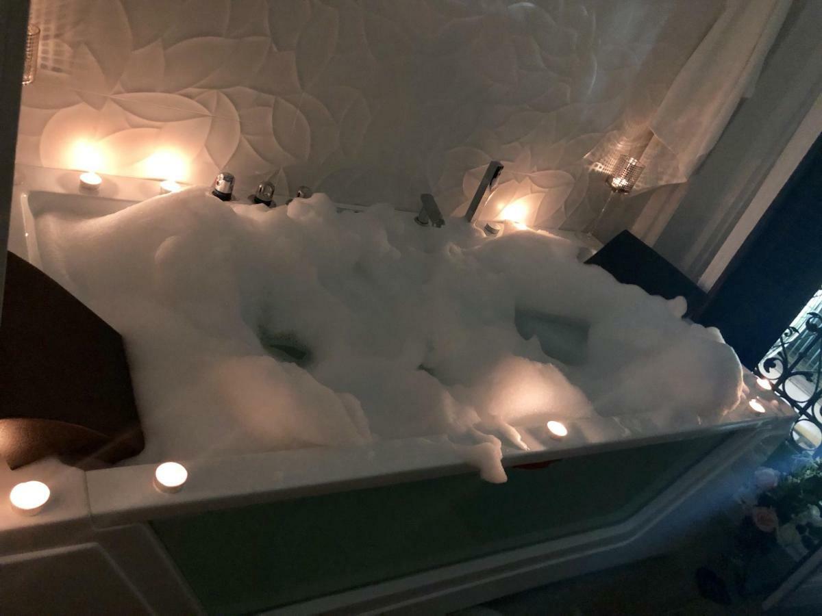 Sol Luxury Suites Madrid Eksteriør bilde