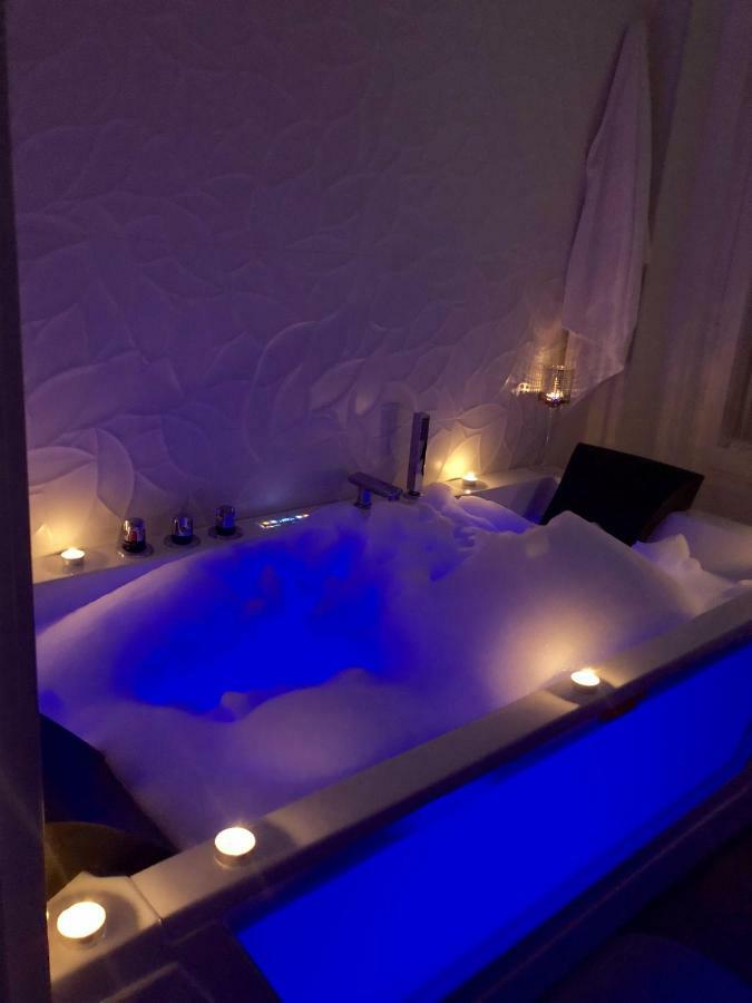 Sol Luxury Suites Madrid Eksteriør bilde