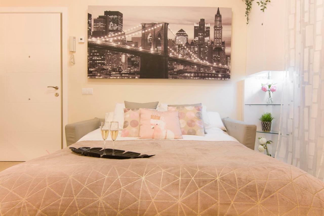 Sol Luxury Suites Madrid Eksteriør bilde